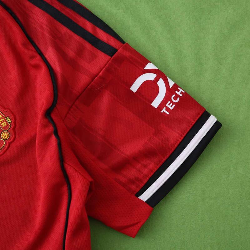 Kids Manchester United Home Kit 2025/26